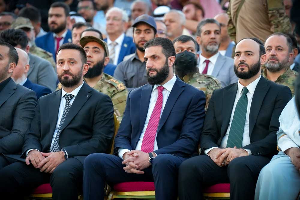 #Syria #alSharaa #reconstruction
"Beneath the surface of Syria's promised recovery lie a bankrupt state, a fractured society, shattered infrastructure, and an ongoing political transition." - Read Anthony Trad's analysis in #manaramagazine:
manaramagazine.org/2025/11/syria-…