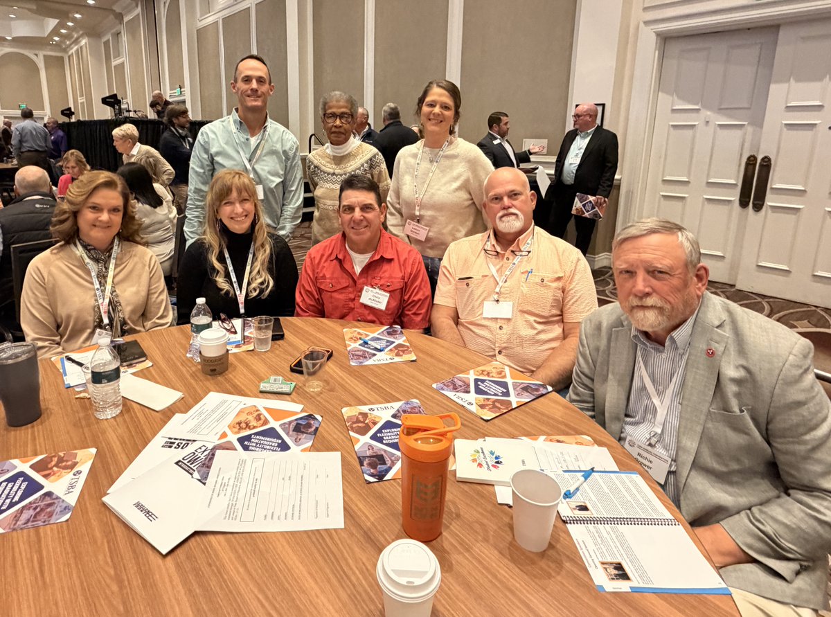 We earned the "Platinum Designation in the Healthier Schools Challenge" at the TSBA Leadership Conference. This was made possible through the work of the board and Mrs. Melecia Lambert (Coordinated School Health). The Board received an $8,000 donation sponsored by Wellpoint!