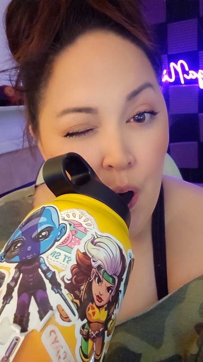 Mondays start your hydration for the week so get to it and meet me in stream at 5pm est / 2pm pst today on <a href="/KickStreaming/">KICK</a> with our <a href="/KickCommunity/">KICK Community</a> at kick.com/suganips1
We pushing for that next level to partner. I think we can do it one day! ‼️VIBES ALL DAY‼️