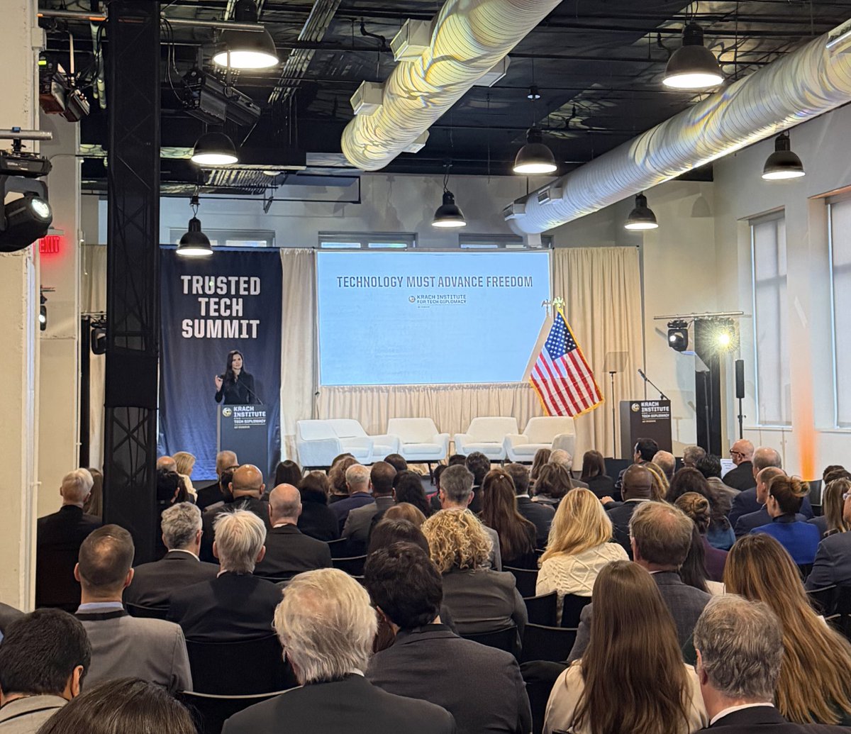 MRobbinsAUVSI's tweet image. Powerful opening remarks by @michellegiuda at @TechDiplomacy Trusted Tech Summit focused on opportunity/requirement for U.S. &amp;amp; allied leadership to win the global competition to advance democracy &amp;amp; freedom through trusted technology