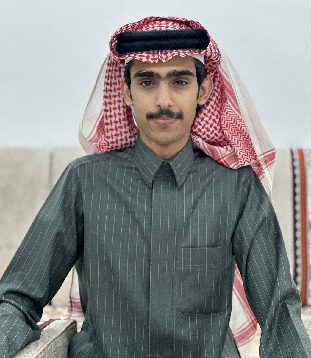 نبارك للإبن الشريف /
عبدالإله بن سعد بن الفديع آل صامل

قبوله في الحرس الوطني 
نسأل الله أن يجعلها عوناً له على طاعته و خدمة مليكه ووطنه

ألف مبروك يا أبو سعد و منها للأعلى بإذن الله