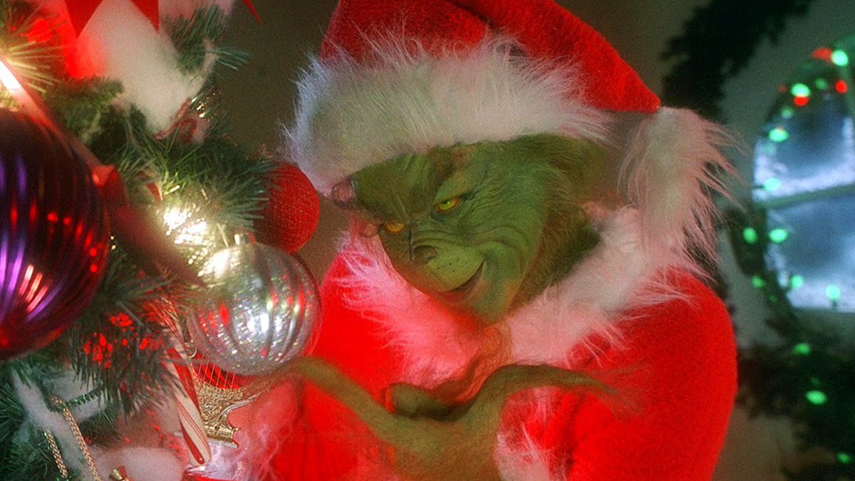 "Y recuerda... el Grinch no odiaba la Navidad, odiaba la hipocresía de la gente.”