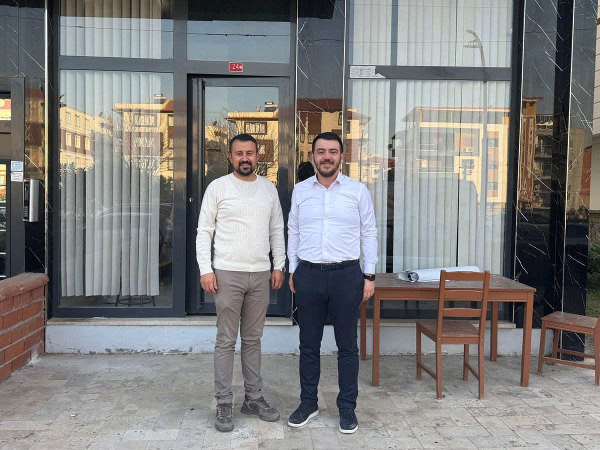 Kıymetli kardeşimiz Gökhan Başları işyerinde ziyaret ettik.
Samimi bir ortamda sohbet ettik, işlerinde kolaylık ve hayırlı kazançlar diledik.

Nazik misafirperverliği için gönülden teşekkür ederim.