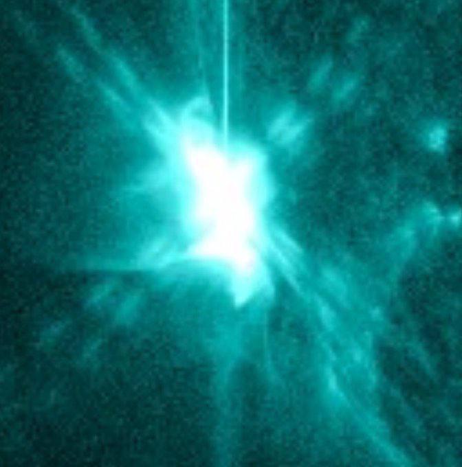 ALERT: ITS HAPPENING !!!
BOOOOOOOMM !!!

THIS IS IT PATRIOTS !!!
THE WORLD IS AT A STAND STILL !!!
YOU ALREADY KNOW WHATS NEXT …

A WEEK THEY WILL NEVER FORGET.
FALLOUT.

_🇺🇸❤️