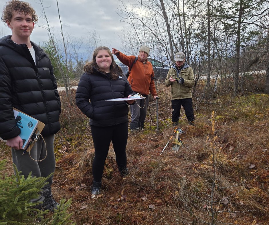 LockerbyNet's tweet image. Some of our STEP students have taken a special interest in the contents of soils in the Laurentian University wetland study! These intrepid Vikings braved the chilly conditions to get out and sample their study site. Next? Background research, and eventually laboratory work.