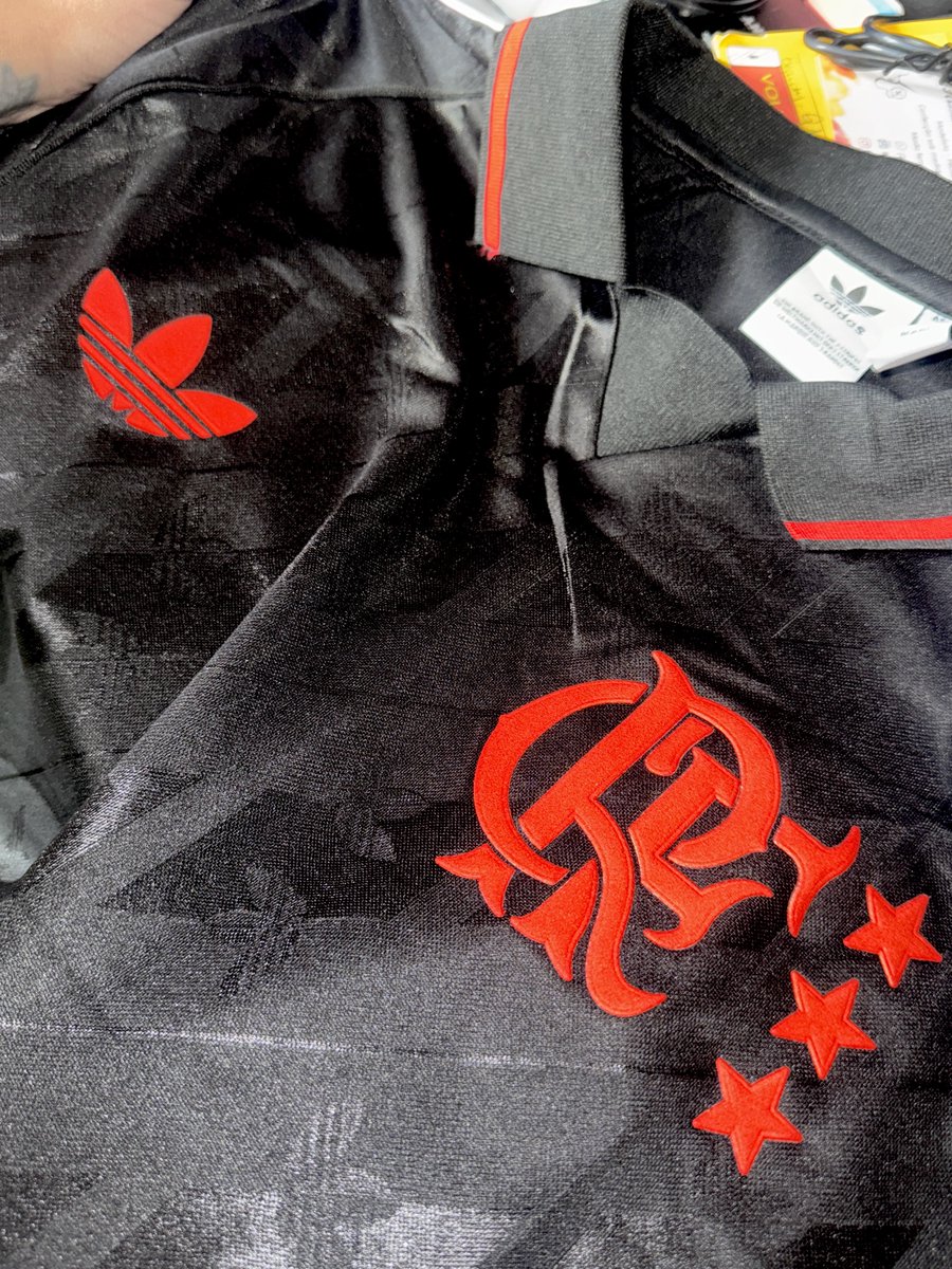 Viva o alfaiate do povo™️♥️🖤