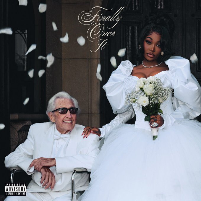 Nineteen85 tweet media