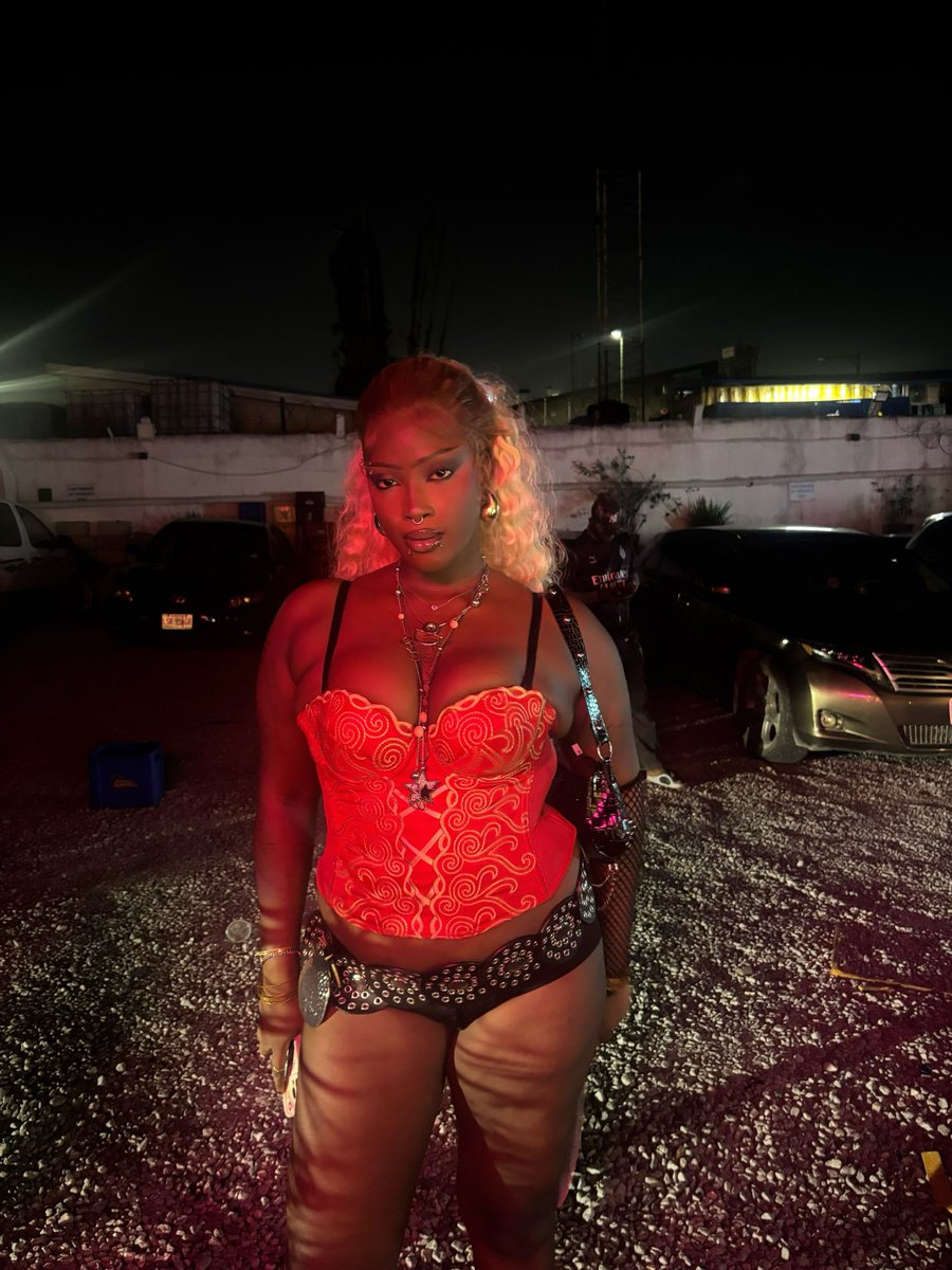 timari_12's tweet image. i’m shyyyy 🥹