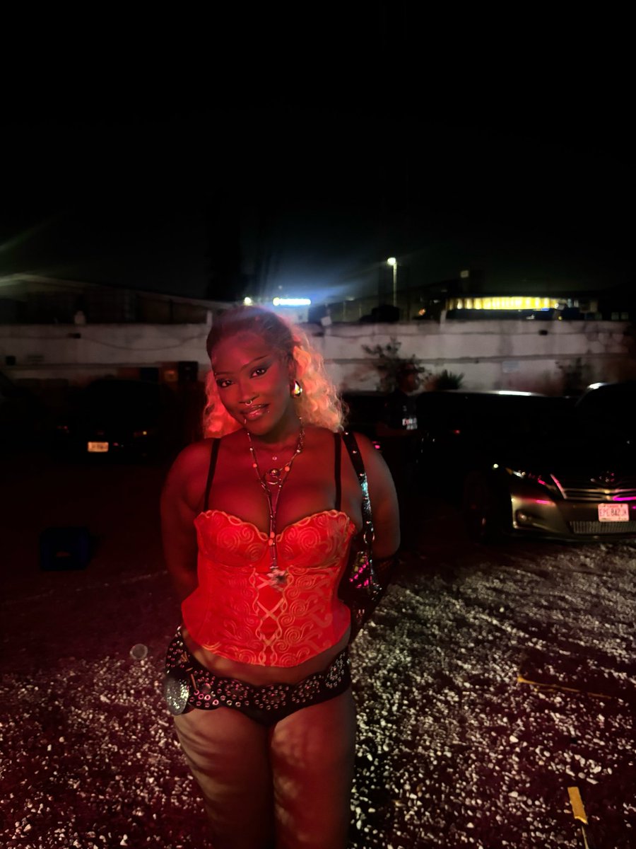 timari_12's tweet image. i’m shyyyy 🥹