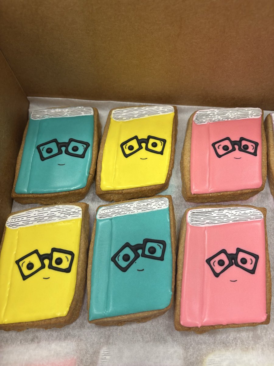 Riverside MS Library tweet media