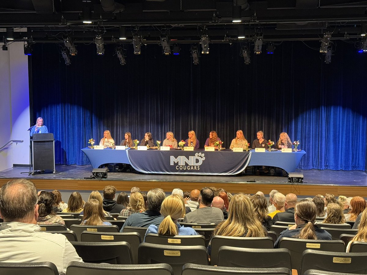 MNDAthletics's tweet photo. Congratulations to our 9 seniors who are signing to play their sport in college! #GoCougars 🏐⚽️🥍 https://t.co/Dr2KMOjonZ