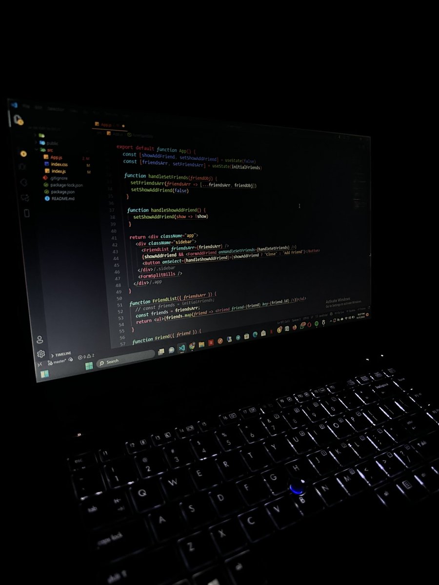 demola_olayode's tweet image. I recently started learning React all over again, just to get a clearer understanding about some concepts , it’s by far one of the best decisions I made fr!😁