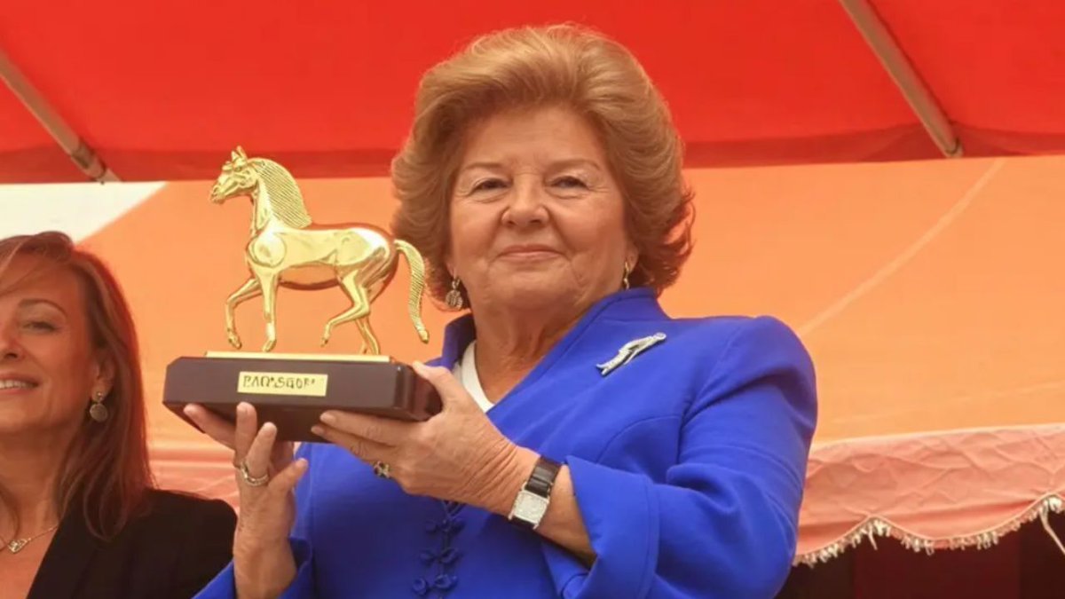 𝗢𝗕𝗜𝗧𝗨𝗔𝗥𝗜𝗢. -  Fallece Ana María Bohórquez, figura esencial en la tradición ganadera y ecuestre andaluza

👉🏻  burladero.tv/actualidad/202…