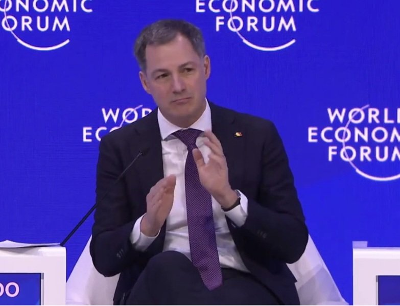 AGPSBC's tweet image. ‼️#AlexanderDeCroo🇧🇪🤦🏻‍♂️🙈🤡
#WEFpuppet #WEFscam #CriminalOrg #ShameOnYou ⤵️
x.com/AGPSBC/status/…