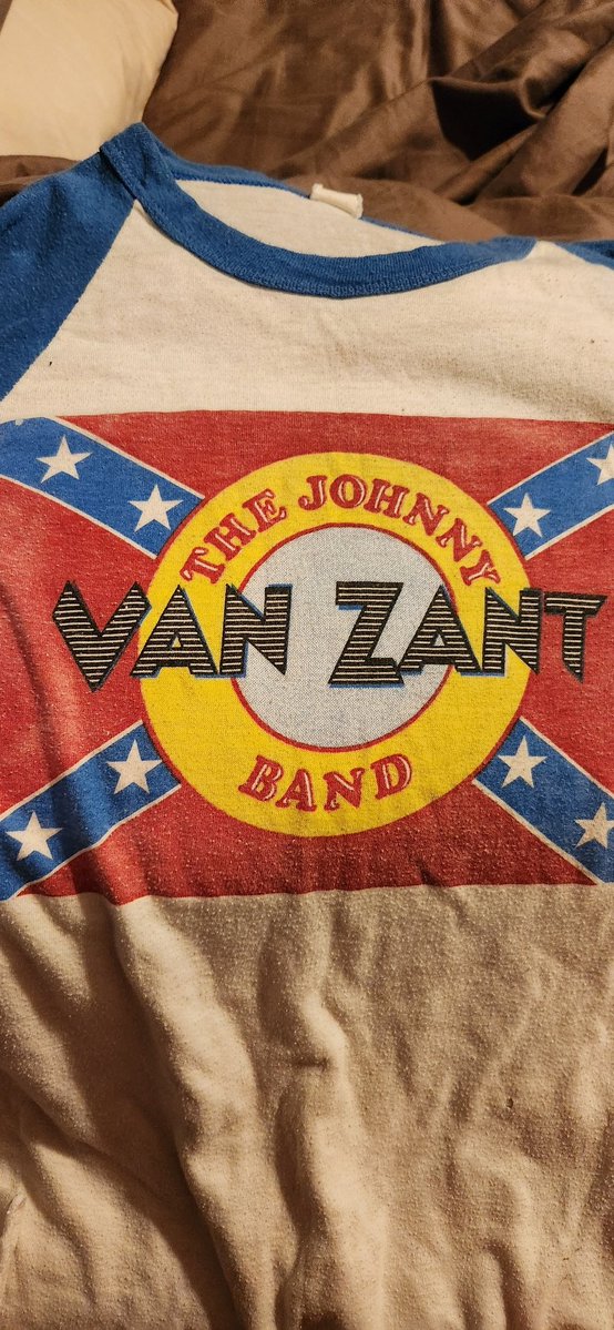 RandyLa35983906's tweet image. I found this concert tshirt when I was going through some stuff, the concert was in 75 maybe Johnny Van Zandt,  Molly Hatchet , The Outlaws , nobody cared about the what was on the shirt ,nowadays people need to go to therapy, 🤔🤔🤔🤔🙄
