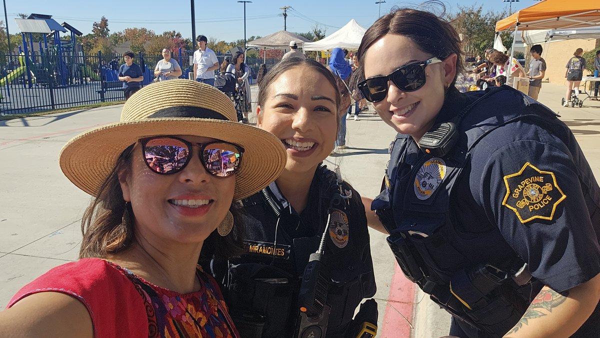 GCISD's tweet image. @TimberlineNews&apos;s “Taste of Timberline” on Saturday, November 15, was another huge success. Families and community members enjoyed international food, fun &amp;amp; student performances. Mascots Toby the Tiger and Tracey the Tiger also attended. What a special annual event!