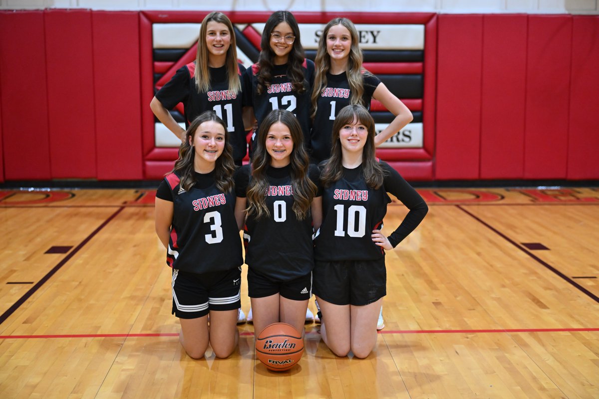 Let me introduce you to our 2025–2026 8th Grade Girls Basketball Team! Have an amazing season, ladies — we’re cheering you on!
#TheRaiderWay