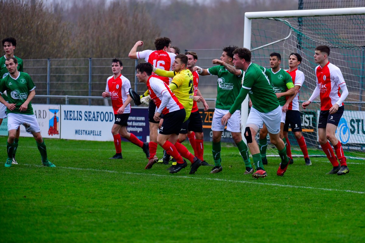 De Meeuwen 1 - Kapelle 1 (3-1) vvdemeeuwen.nl/de-meeuwen-1-k…