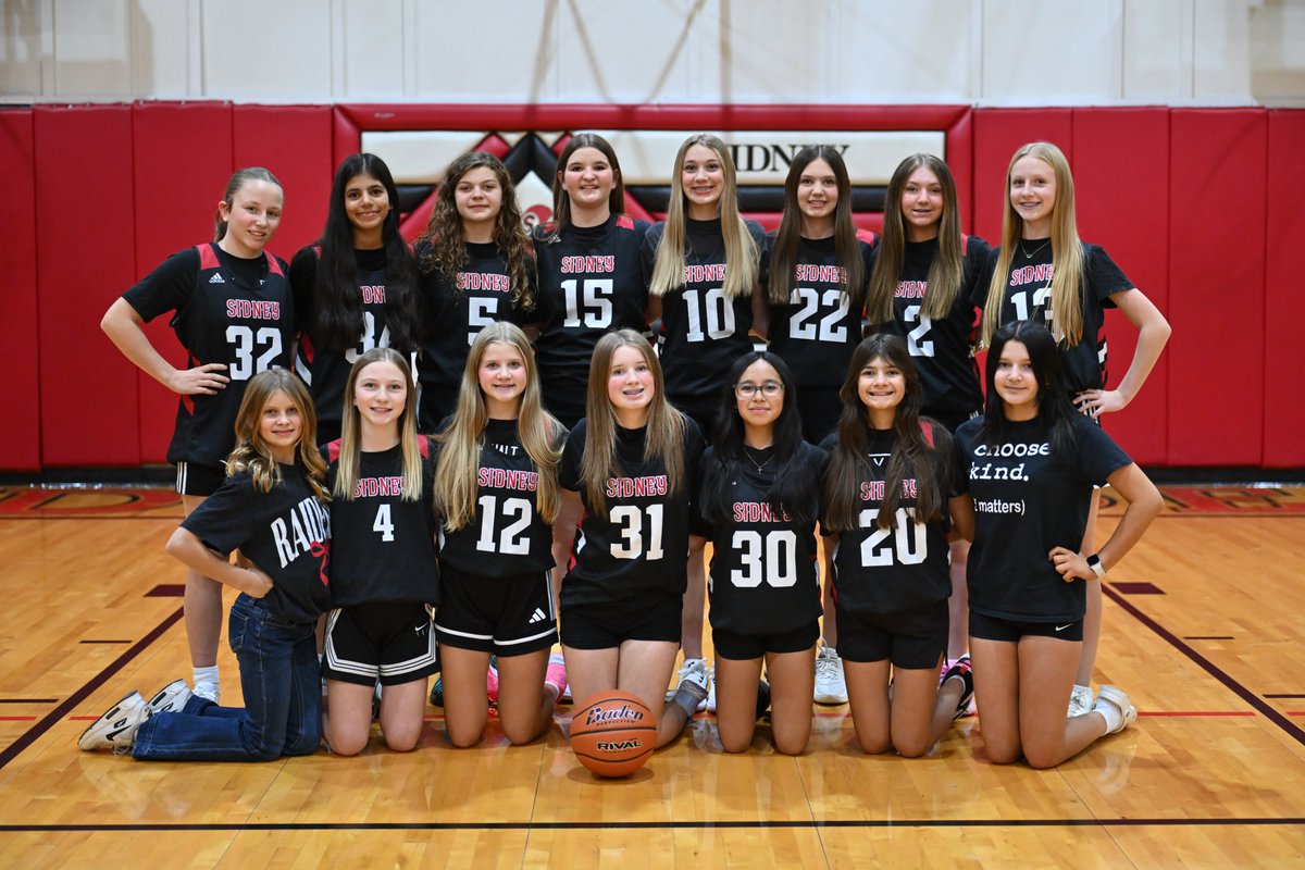 Proud to introduce our 2025–2026 7th Grade Girls Basketball Team! Have an awesome season, ladies—play hard, support each other, and enjoy every moment!
#TheRaiderWay