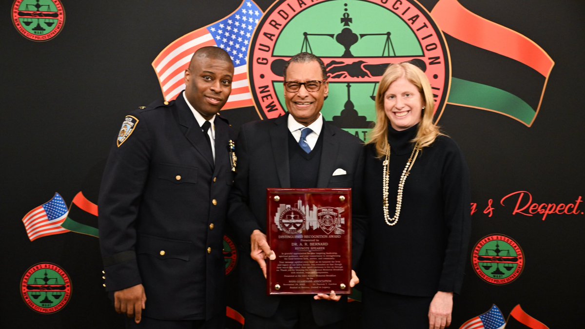 NYPDPC's tweet image. The @NYPD_Guardians has stood as a source of strength, excellence, and leadership in this Department for generations, and yesterday, I was honored to join them for their annual memorial breakfast.

This event is far more than an opportunity to be with friends — it is a time to…