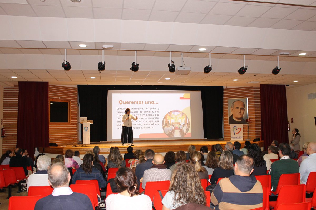 Parroquia, diócesis y misión: las claves que marcaron el inicio de la Escuela de Evangelizadores

obispadocadizyceuta.es/2025/11/17/par…
