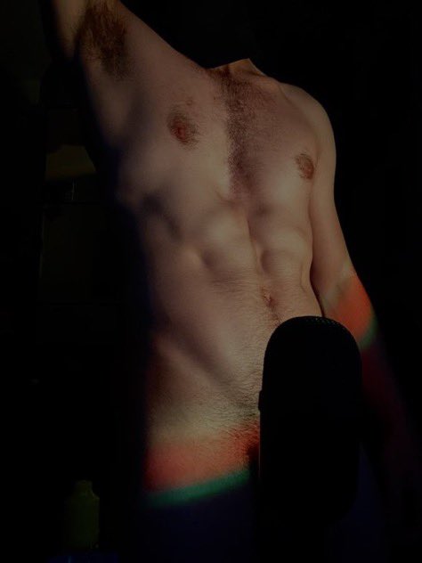 𝔇𝔢𝔩𝔦𝔫𝔮𝔲𝔢𝔫𝔱 tweet media