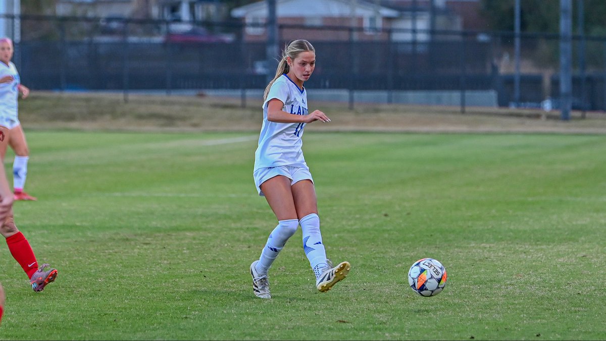 Lander Athletics tweet media