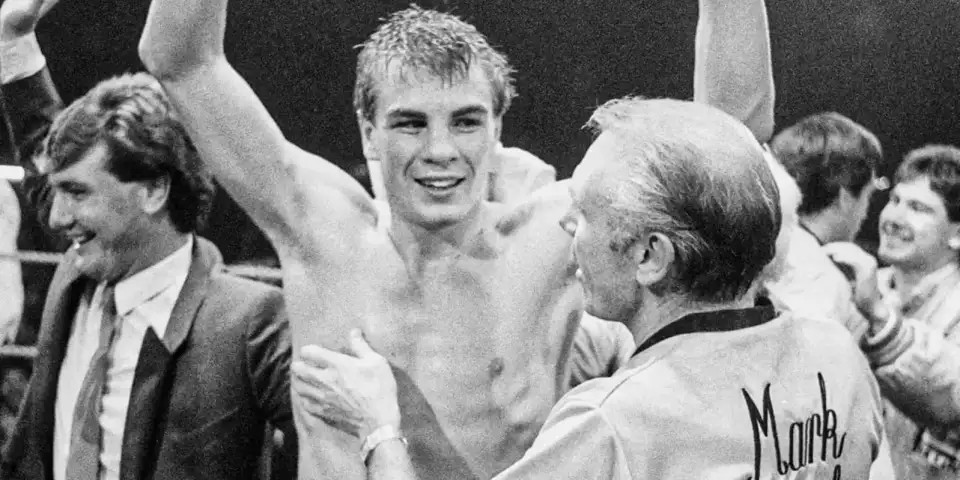 RickyGroverUK's tweet image. My old friend Mark kaylor just after winning the British title, me and another old friend Jimmy Tibbs celebrating in the background... Seems like yesterday! 
Rip Mark 👊x