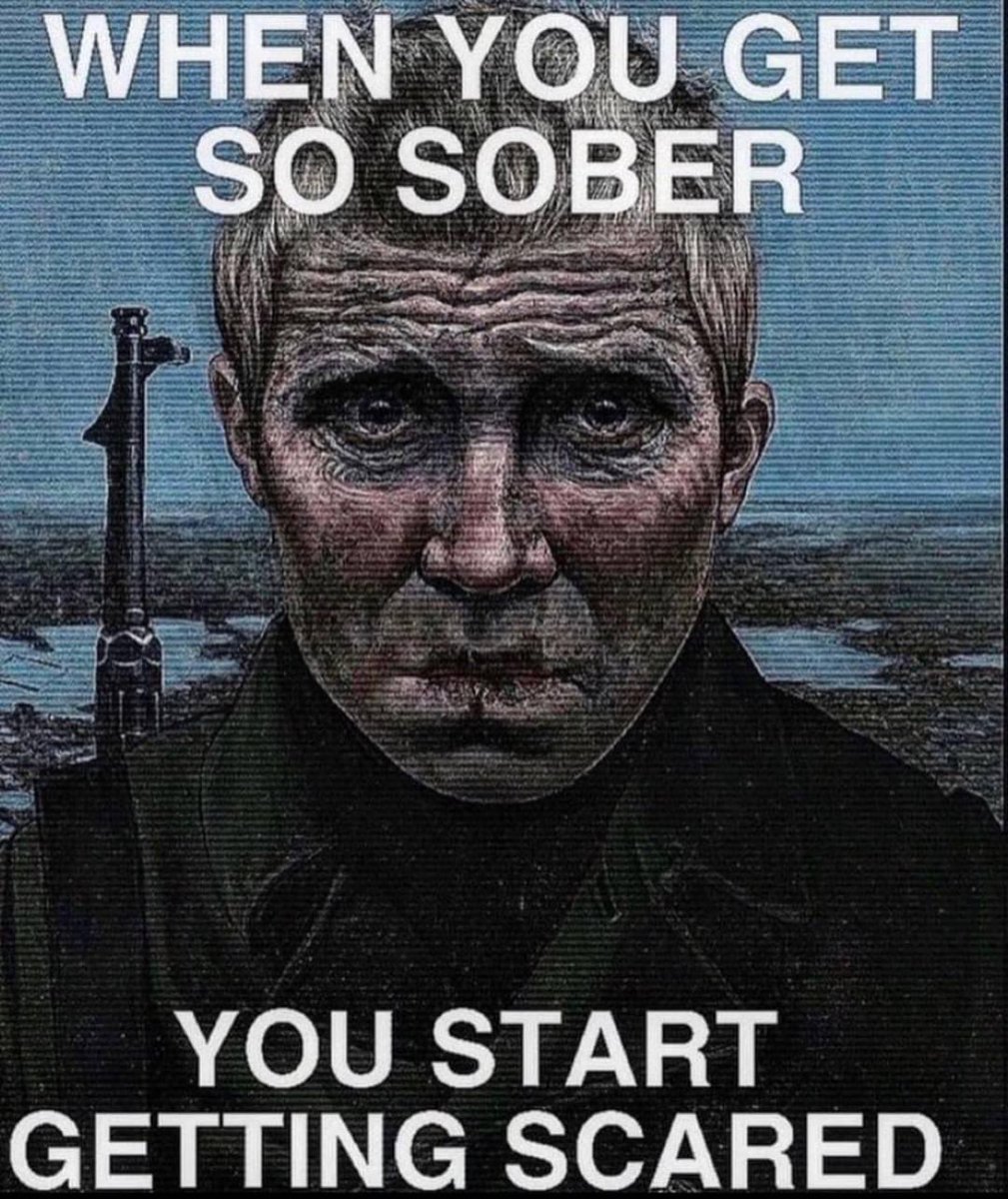 romansgeeked's tweet image. 