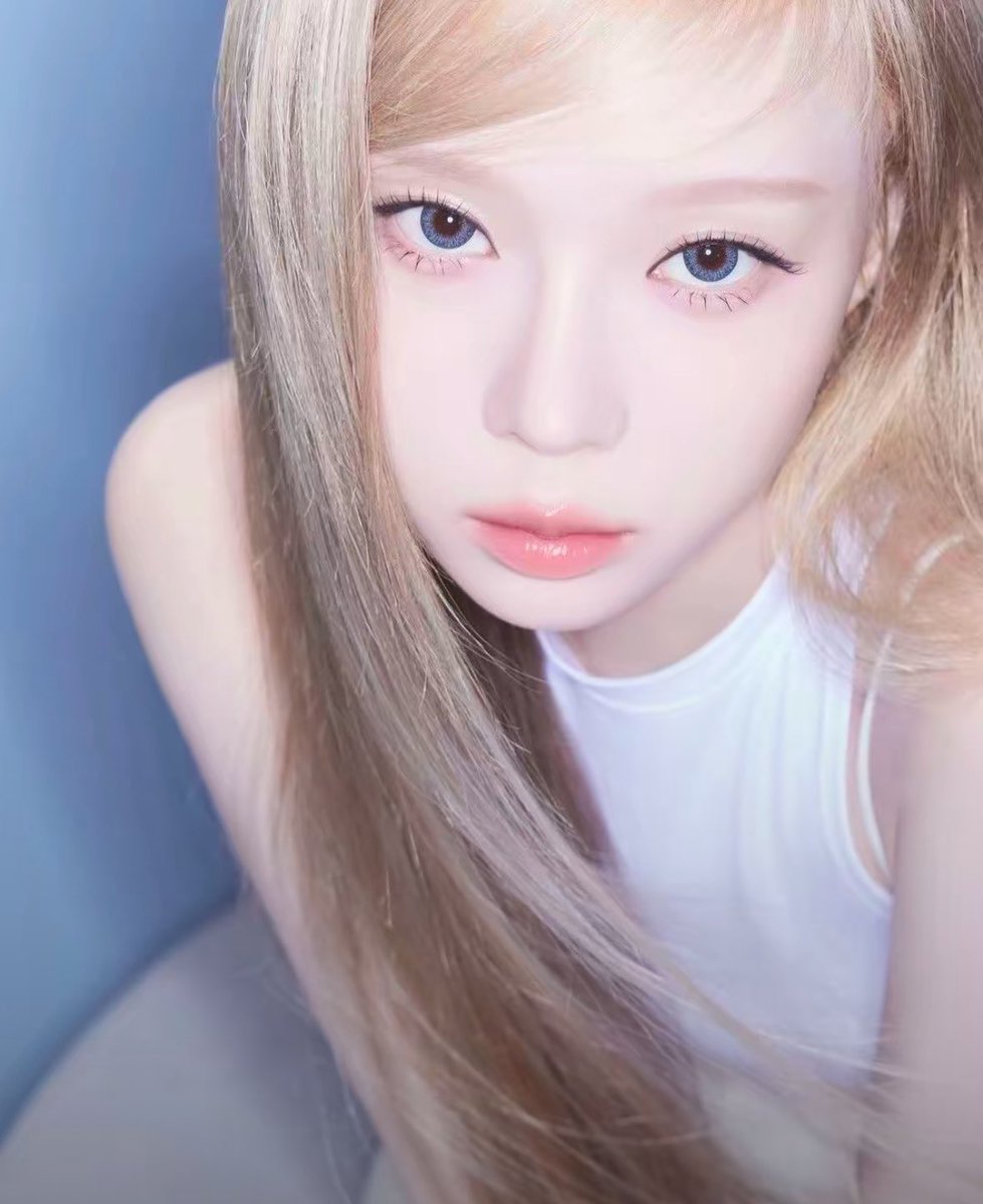 white women are so beautiful