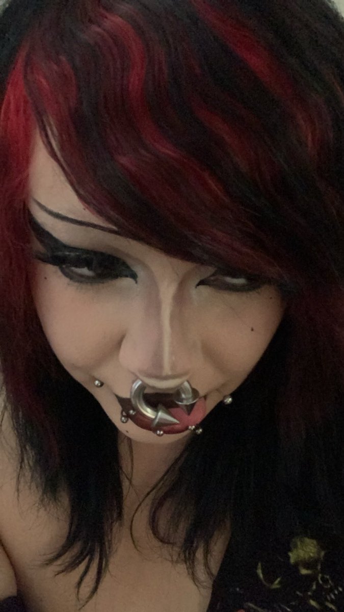 ‍‍ ‍‍ ՙ ‍‍ 〞 ꒷꒦ 𝑀໑𝐊͟𝘐͟𝐌͟𝐀͟ .ᐟ ⋆ ˚ tweet media