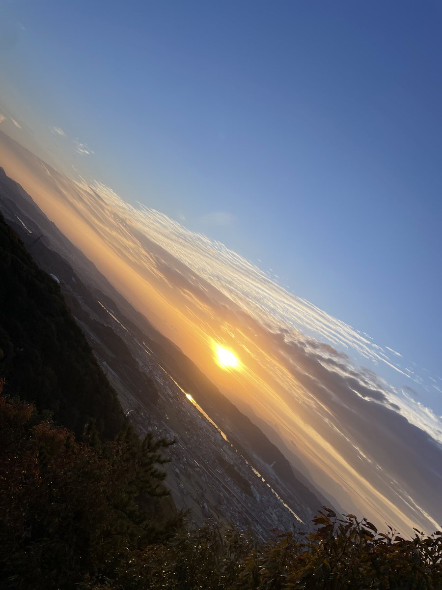 aoki_trail's tweet photo. おはようございます☀
251118
#keshigoyama https://t.co/oANdG8Yiy0