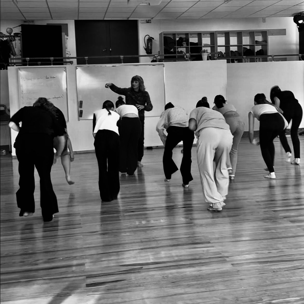 EPS_ac_aix_mars's tweet image. ✨ Belle journée de formation autour de l’improvisation pour les enseignants en section sportive, CHAM/CHAD, option et spécialité Art danse &amp;amp; Art du cirque

🎭 Intervention de Christine Fricker
💬 Échanges de pratiques inspirants

Bravo à toutes et tous ! ✨