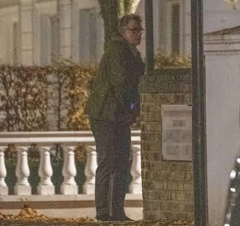 BasilTheGreat's tweet photo. 🚨LABOUR PEER AND TONY BLAIR FRIEND PETER MANDELSON BEING INVESTIGATED FOR URINATING IN PUBLIC

Kensington and Chelsea council should be issuing a fine if we don't have two tier policing https://t.co/aSuVyewP0T