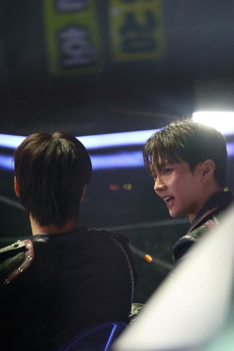 algammzaa's tweet photo. 1114 2025 kgma 주연 큐

#더보이즈 #THEBOYZ 
#주연 #juyeon #큐 #Q  #메댄즈 https://t.co/UFnEX3YeEU