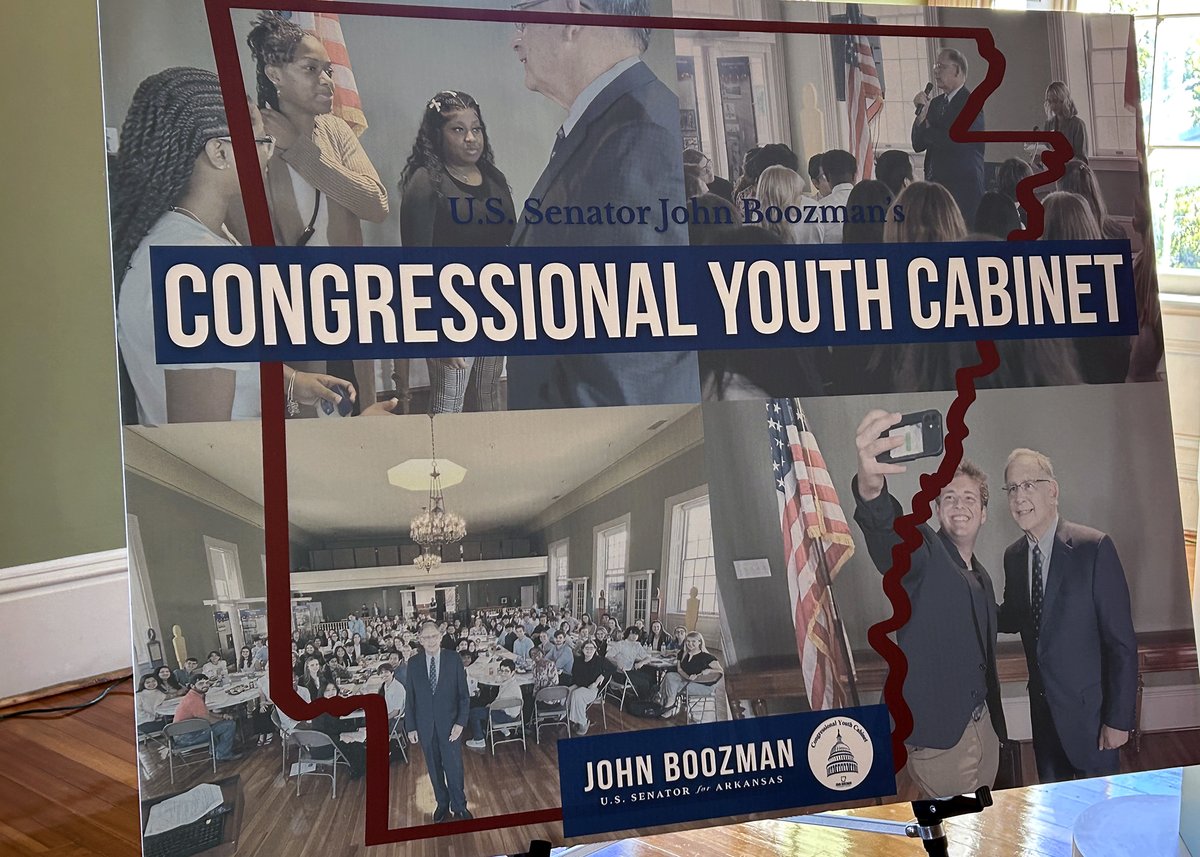ARMathSciArts's tweet image. Congrats to #ASMSA senior Donovan Hurtarte &amp;amp; junior Paris Goodman for being selected as members of U.S. Sen. @JohnBoozman&apos;s 2025-26 Congressional Youth Cabinet! The program offers students a first-hand experience with the democratic process. Read more at asmsa.me/youthcabinet25.