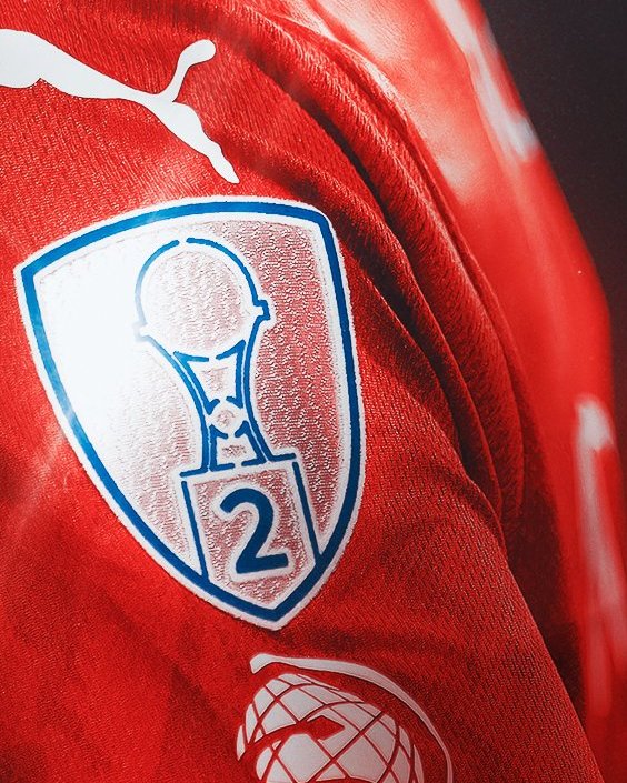 ⚽️ Acaba de empatar Huracán, resultado que deja a Independiente con chances de Sudamericana en 2026. El Rojo necesita:

🏆 Lanús gane la Copa (Final el 22/11 contra Atlético Mineiro). 
👀 Uno de los que tiene arriba en la tabla anual salga campeón del Clausura (Final el 13/12).