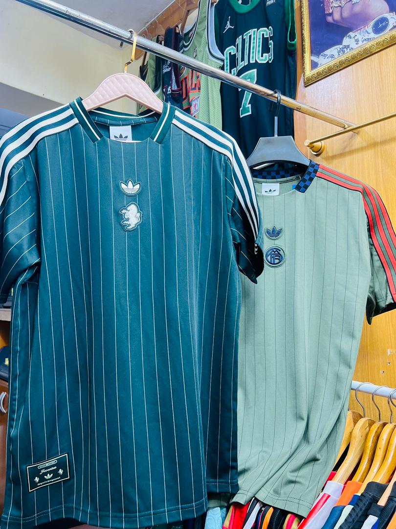 Kits_n_co's tweet photo. Terrace Icon jerseys are the in thing. 

₦25k each https://t.co/i42ayGsj8k