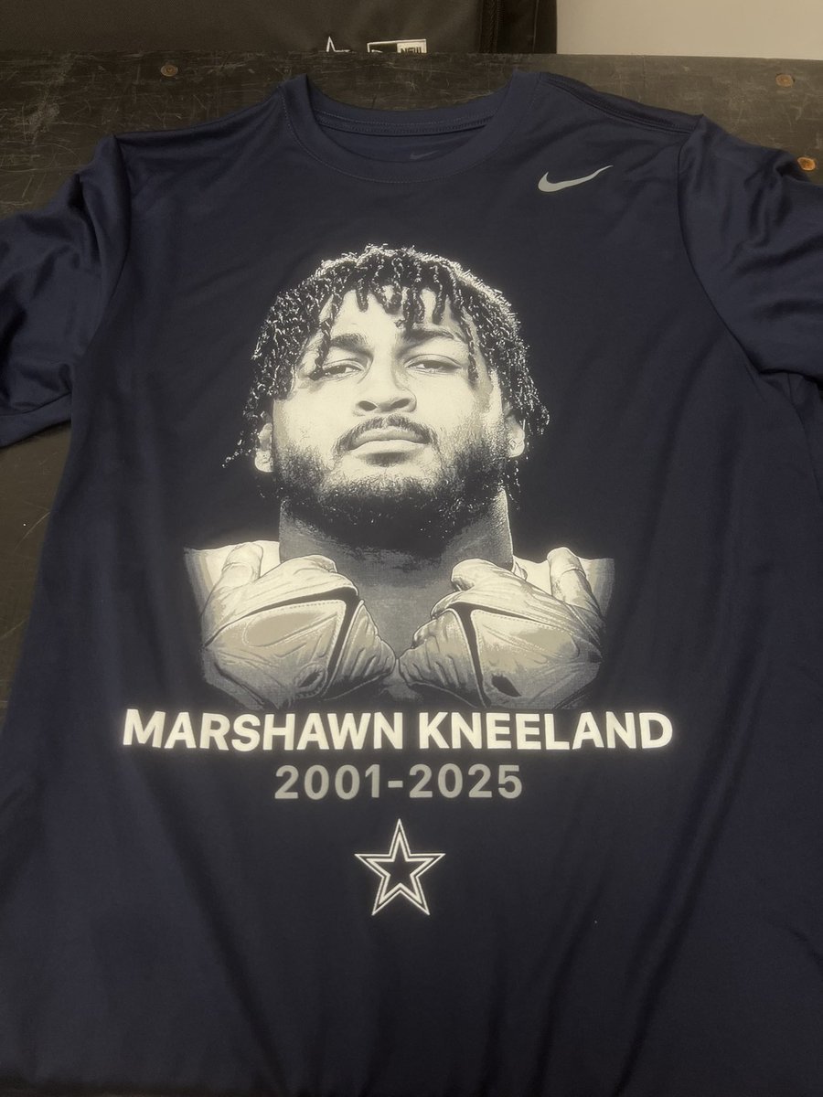 Shirt that Dallas Cowboys players are wearing tonight