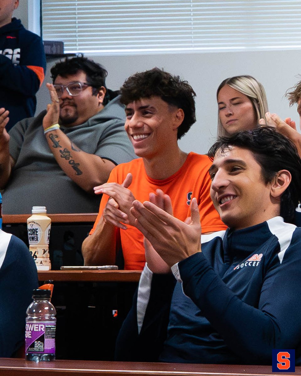 CuseMSOC's tweet image. 48 teams. One goal. Let&apos;s do it!⚽🏆

#DareToDream #NCAAChampionship