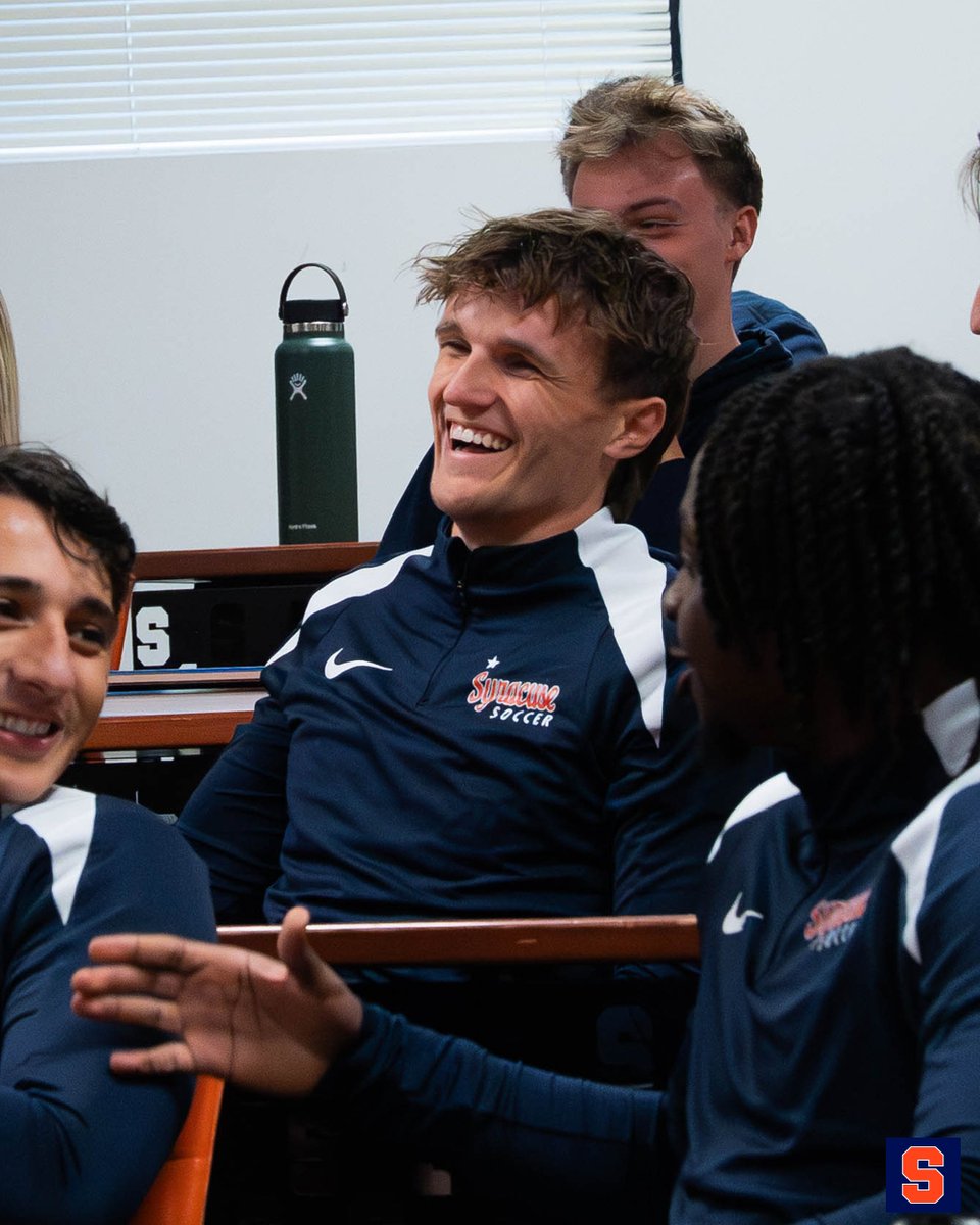 CuseMSOC's tweet image. 48 teams. One goal. Let&apos;s do it!⚽🏆

#DareToDream #NCAAChampionship