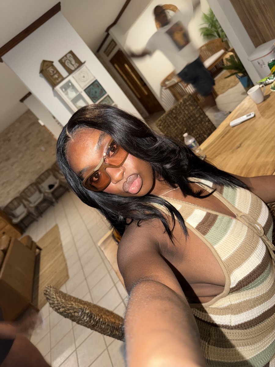 1briannamonique's tweet image. 