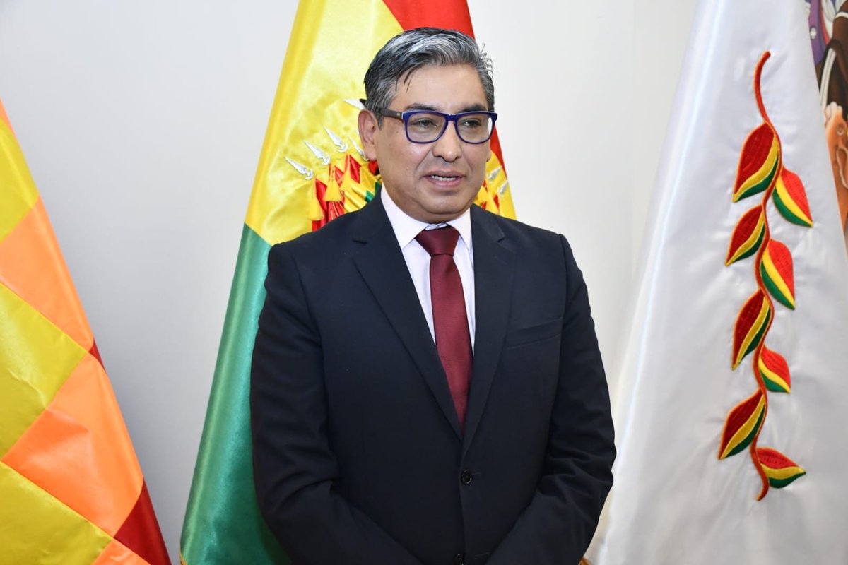 @johnarandiaperiodista tweet media