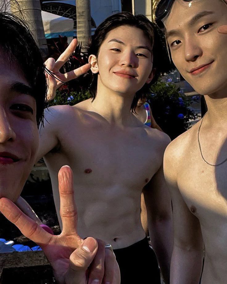 howoostar's tweet photo. just gonna drop this rq for woozidans on the tl https://t.co/Mw6bCuQQQq