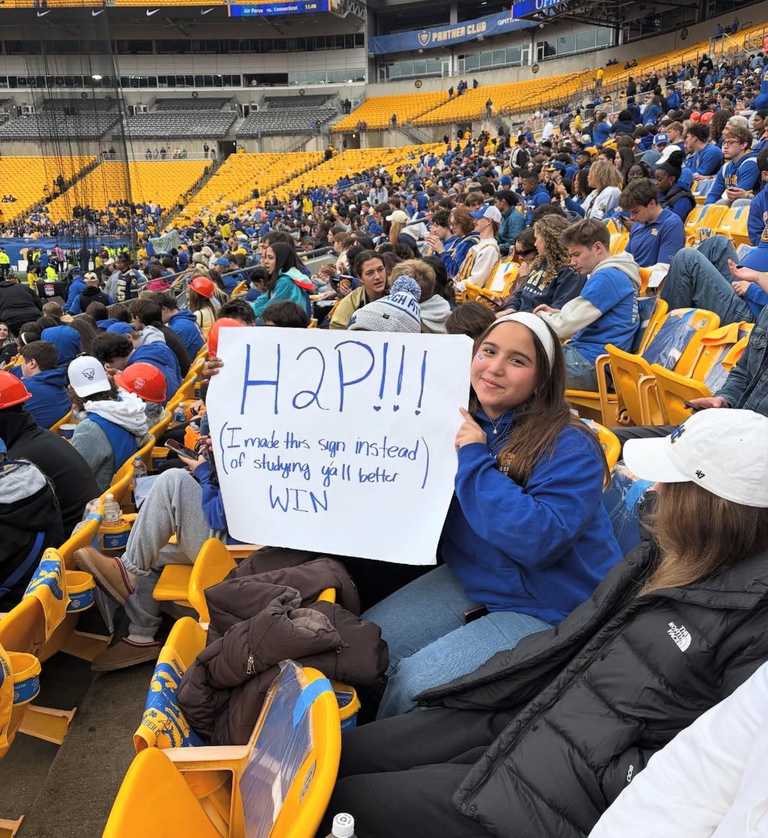 MilesMcBrideFan's tweet image. Average pitt fan #nerds