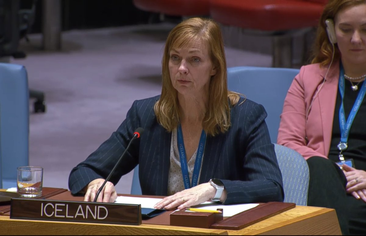 At the #UNSC open debate on conflict-related food insecurity,  Iceland on behalf of 🇩🇰🇫🇮🇮🇸🇳🇴🇸🇪 emphasized that the <a href="/UN/">United Nations</a> &amp; other humanitarian orgs must be fully enabled to deliver humanitarian aid, including food, to alleviate the suffering of civilians
📄 bit.ly/3XFn5et