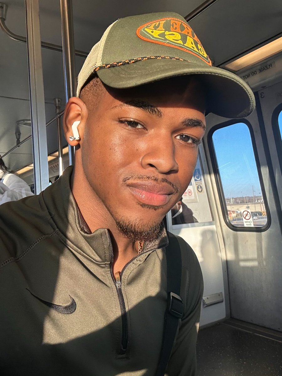 quiintassential's tweet image. 🌞