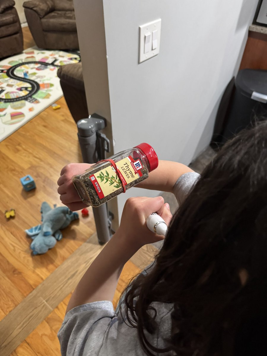 My daughter told me just now that she wanted a watch where she could see the time wherever she is for Christmas. Why wait until Christmas! I’ve got one right here for you! #dadjokes