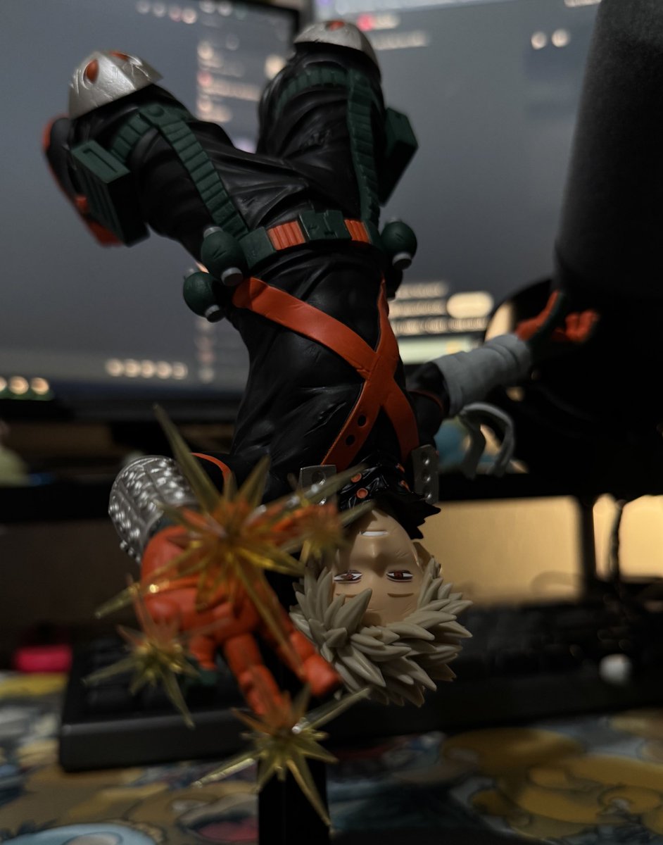 explonotes's tweet photo. hey…izuku….can i..still catch up to you…? https://t.co/p0cPk1ZlVE