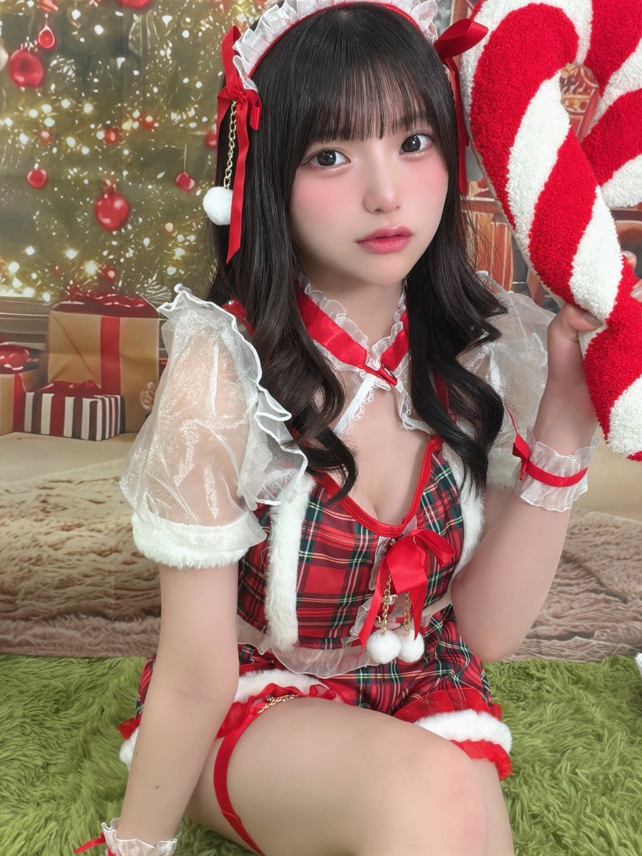 aquamarin__'s tweet image. おはのん~起きた?♡

🐾メリクリひなのん独占チェキ販売中🐾
mooove.official.ec/items/124362690